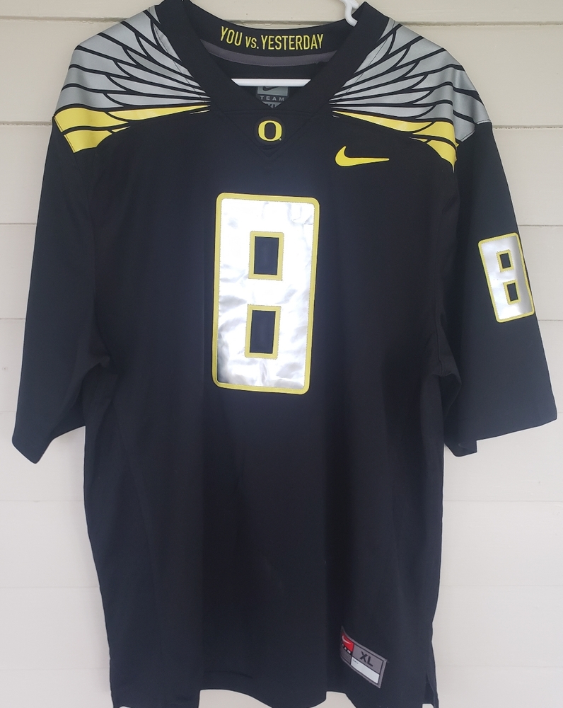Oregon ducks yes vs yesterday Marcus mariota jerse
